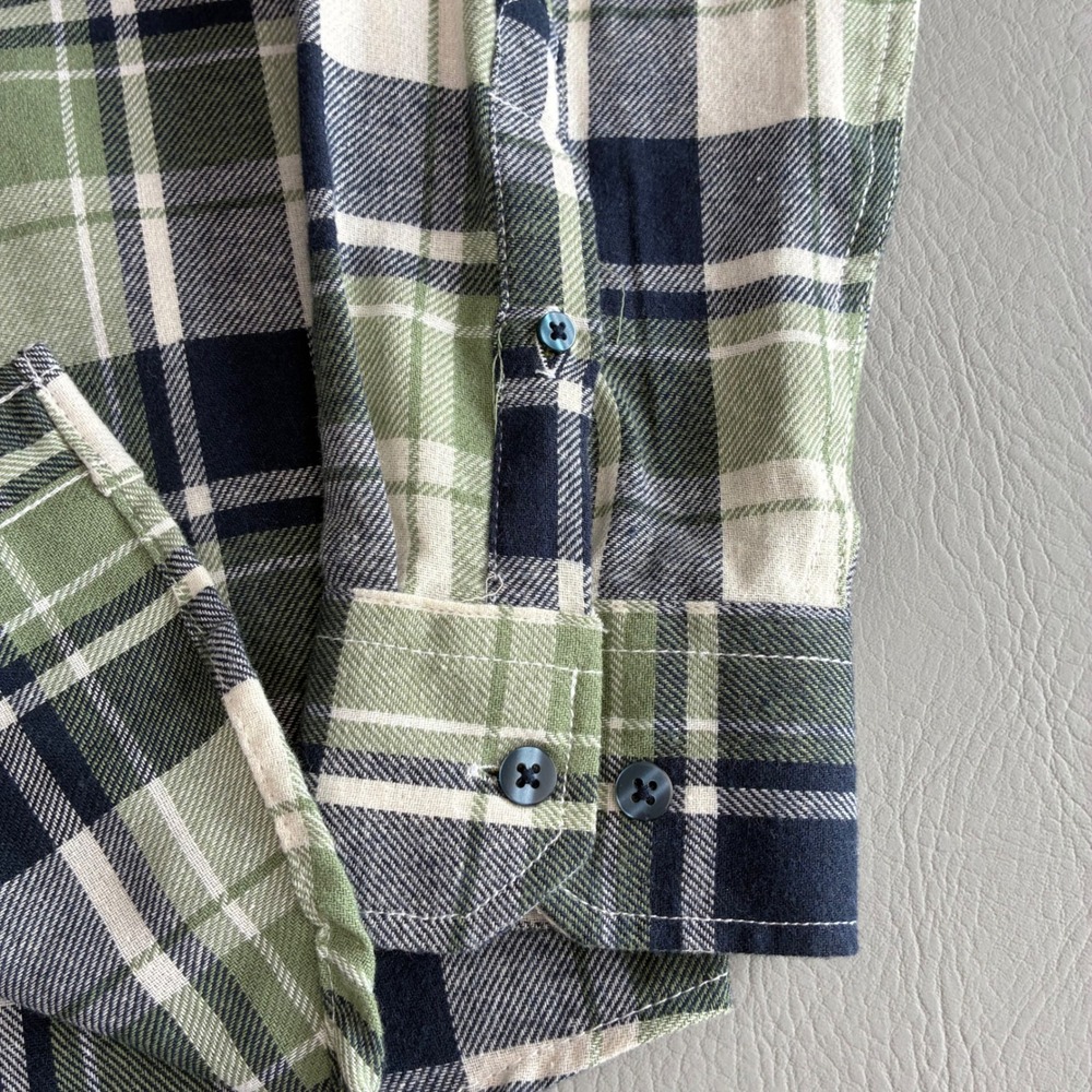 NWT RSQ Men's Plaid Flannel Shirt Green Black Cream Tartan Button Down Small - Picture 10 of 16